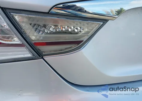 2012 Hyundai Sonata Hybrid z USA, uszkodzony, nr VIN KMHEC4A49CA026192